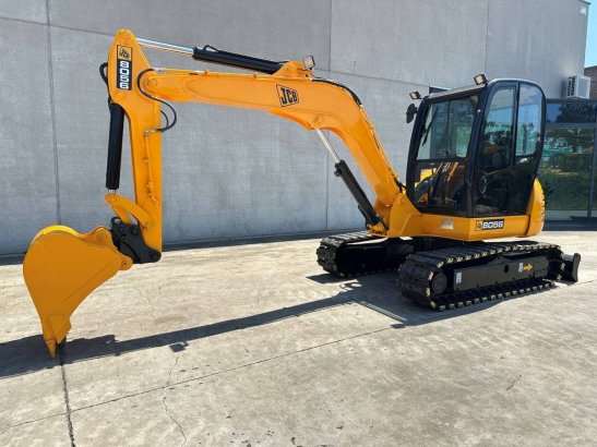 JCB 8056 Diesel Crawler Excavator 2011 8056 2011 2 Crawler Excavators image 16