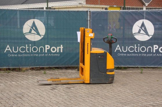 Stacker Jungheinrich EJC 12 Electric 1200kg 2.5m 2002 EJC 12 2002 2