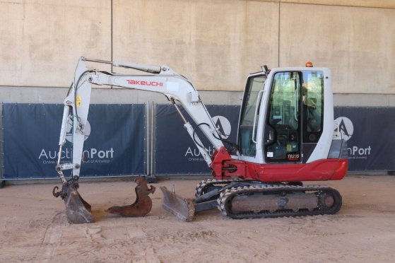 Crawler excavator Takeuchi TB235 Diesel 22kW 2019 TB235 2019 2 Crawler Excavators