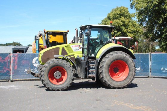 Tractor Claas Axion 930 Diesel 2013 Axion 930 2011 2