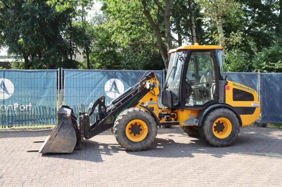 JCB 406 T4 Diesel Wheel Loader 36.5kW 2018 406 T4 2018 2 Wheel Loaders image 31