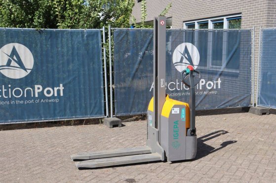 Stacker Jungheinrich EMC 110 Electric 1000kg 2020 EMC 110 2020 2