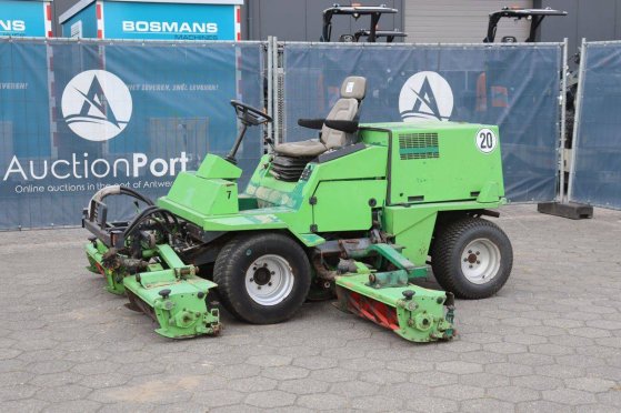 Ransomes Commander Diesel Ride-on Mower 1996 Ransomes Commander 1996 2