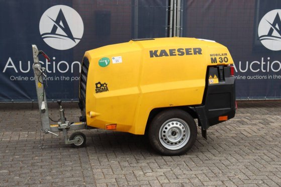 Mobile Compressor Kaeser M30 Diesel 18.2kW 2022 M30 2022 2 Compressors