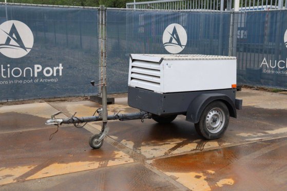 Compressor Atlas Copco XAS36YD Diesel 2002 XAS36YD A AC LEG RS 2002 2 Compressors