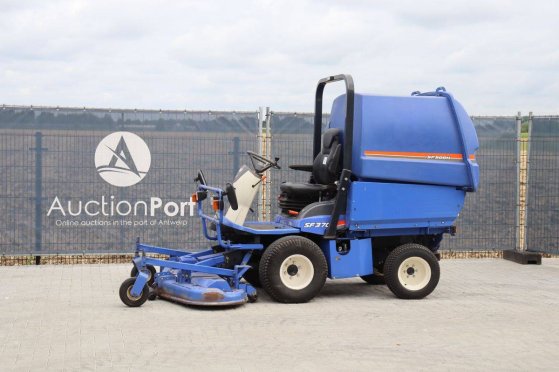 Iseki SF370FH Diesel Ride-on Mower Iseki SF370FH 2