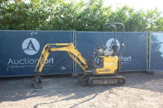 Mini excavator New Holland E10SR Diesel 2013 E10SR 2013 2