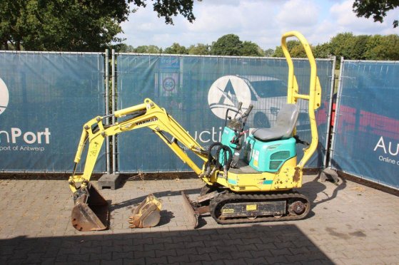 Mini excavator Yanmar SV08-1S 7.7kW 2011 923 2011 2