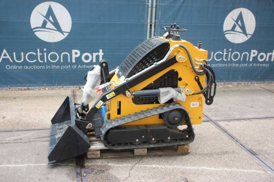 Skid Steer Loader Heavy Industry Machinery T360 Petrol 2025 Heavy Industry Machinery T360 2025 2 image 16