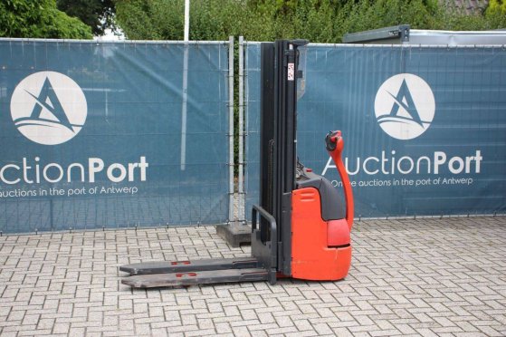 Linde L12 Electric Stacker 1200kg 4.2m 2008 10056 2008 2 image 16