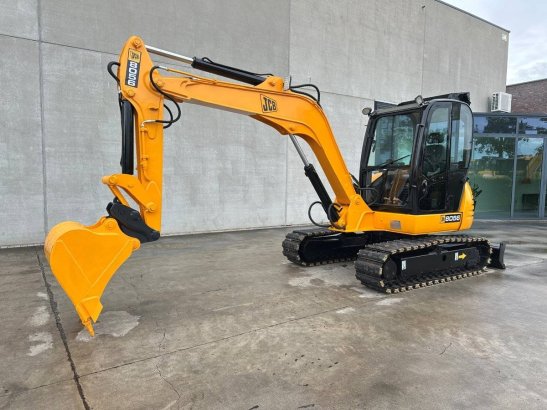JCB 8056 Diesel Crawler Excavator 2009 8056 2009 2 Crawler Excavators