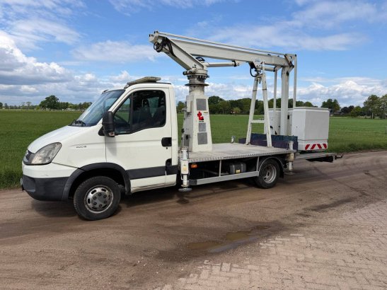 Truck mounted aerial platform Iveco Daily 40C15 Diesel 12m 2012 Iveco Daily 40C15 2012 2