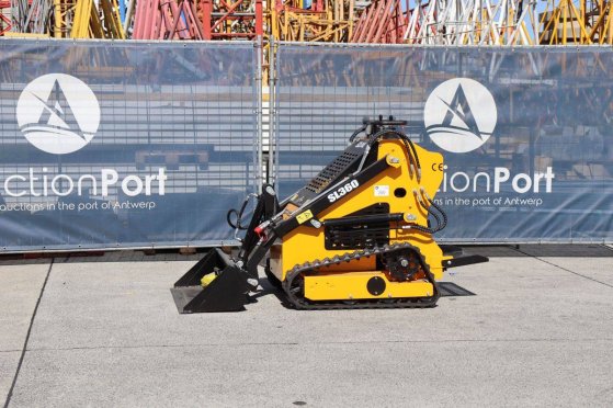 Skid steer loader SDLOOL SL360T Petrol 10kW 2026 New SDLOOL SL360T 2026 1