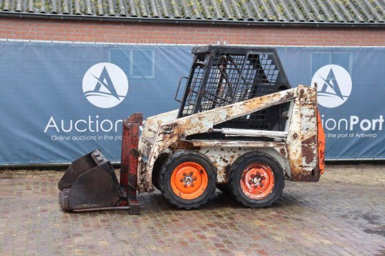 Skid steer loader Bobcat 543 Diesel 543 2 Wheel Loaders