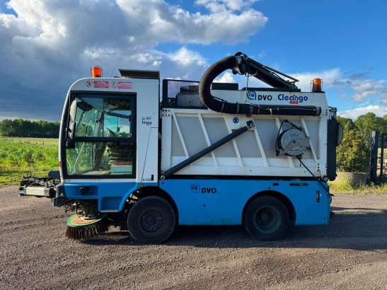 Sweeper/Vacuum Machine Schmidt Cleango 400 Diesel 110kW 2007 Schmidt Cleango 400 2007 2 image 16