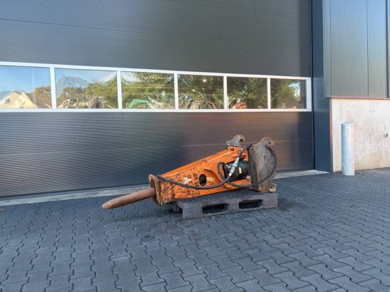 Demolition hammer SH562P 2014 SH562P 2014 2
