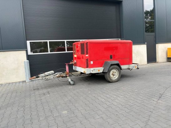 Compressor Doosan 7125-10110 Diesel 97kW 2014 Doosan 7125-10110 2014 2 Compressors image 16