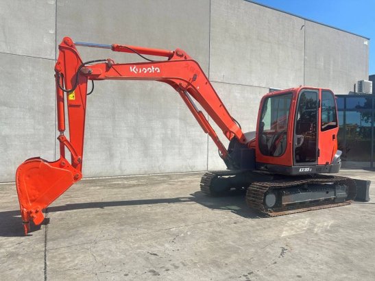 Midi excavator Kubota KX185-3 Diesel 2015 KX185-3 2015 2 Crawler Excavators