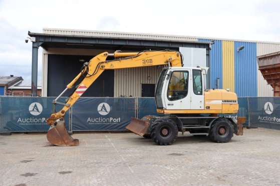 Wheel excavator Liebherr A316 Diesel 86kW 2004 6665 2004 2 Wheeled Excavators