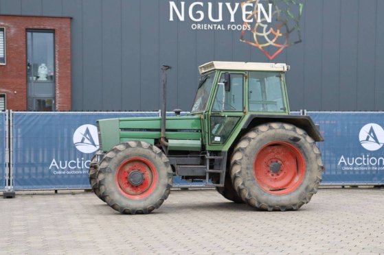 Tractor Fendt Favorit 612 LSA E Diesel 99kW 1984 Fendt Favorit 612 LSA E 1984 2 Tractor Units