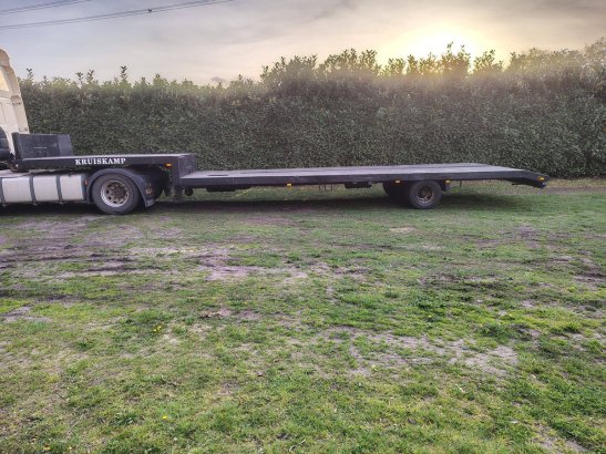 Semi-Low Loader Floor FLO-7-81-15 15000kg 1978 Floor FLO-7-81-15 1978 2 Lowloader semi-trailers