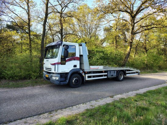 Car Transporter Truck Iveco Eurocargo ML120E25/P Diesel 252hp 2006 Eurocargo ML120E25/P 2006 2