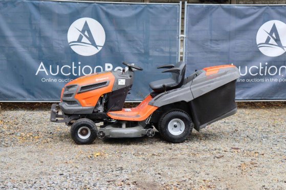 Zitmaaier Husqvarna TC 342T Benzine 2016 TC 342T 2016 2