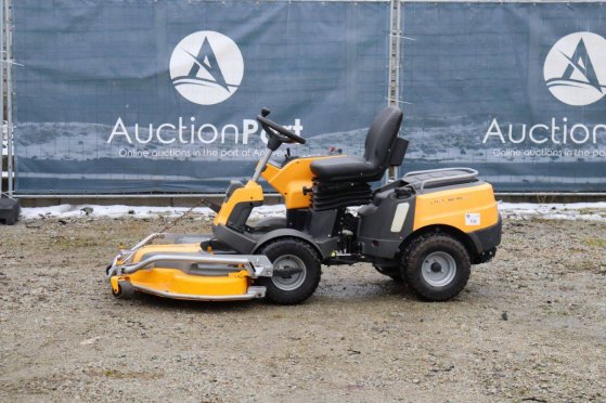 Stiga P901PH Petrol Ride-on Mower 15.2kW 2021 Stiga P901PH 2021 2