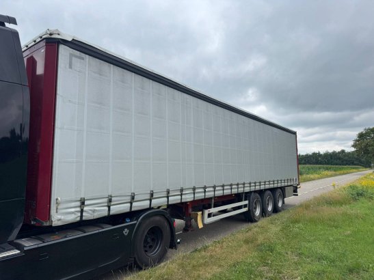 Curtain-sided semi-trailer Pacton TXD.3 2011 Pacton TXD.3 2011 2