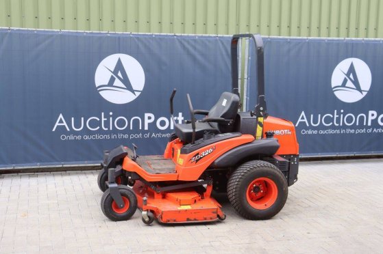 Ride-on mower Kubota ZD326S Diesel 2013 ZD326S 2013 2