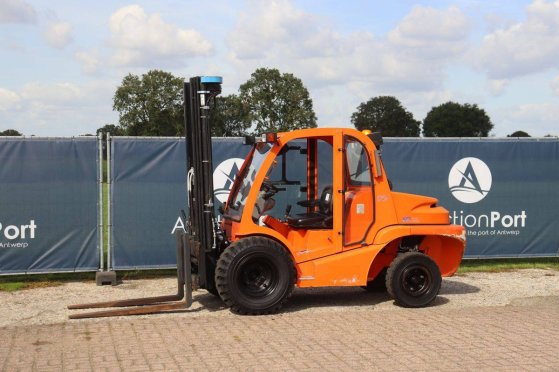 Rough-terrain forklift Mast Explorer H30DSI 2WD Diesel 38kW 3000kg 5.0m 2012 MAST EXPLORER H30DSI 2WD 2012 2 Rough Terrain...