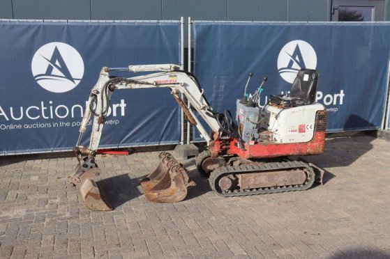 Mini excavator Takeuchi TB108 Diesel 7.1kW 2000 TB108 2000 2