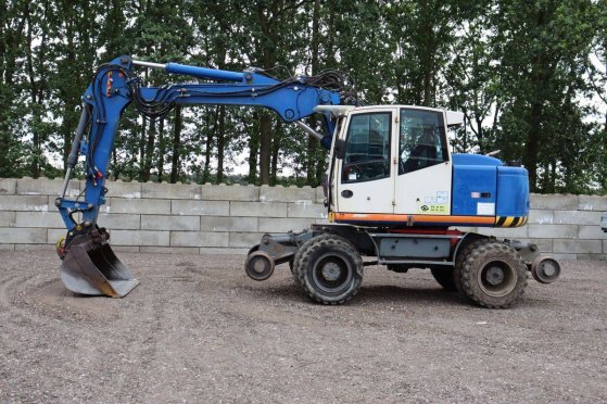 Wheeled excavator Atlas 1404K Diesel 69kW 2007 1404K 2007 2 Wheeled Excavators image 61