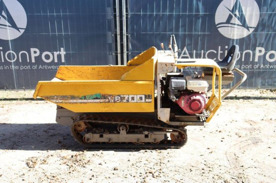 Yamaguchi WB700 Mini Dumper Petrol 4.5kW 2012 Yamaguchi WB700 2012 2 Mini dumpers