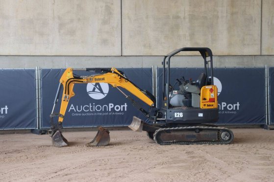 Crawler excavator Bobcat E26 Diesel 15.3kW 2018 E26 2018 2 Crawler Excavators