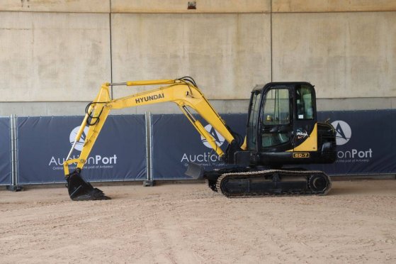 Crawler excavator Hyundai R60-7 Diesel 40kW 2012 R60-7 2012 2 Crawler Excavators
