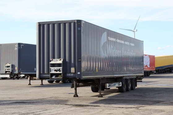 Closed Semi-Trailer Krone SD 41000kg 2016 SD 2016 2 Box semi-trailers