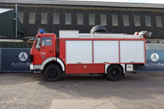 Fire truck Mercedes-Benz 1019 AF Diesel 192hp 1983 Mercedes-Benz 1019 AF 1983 2