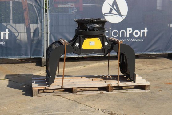 Mustang GRP450 2026 Sorting Grab New Mustang GRP450 2026 1