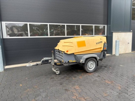 Compressor Atlas Copco XAS47 Diesel 21.6kW 2013 XAS47 2013 2 Compressors