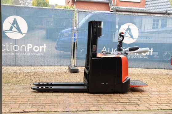 Toyota SPE200DN Electric Stacker 2000kg 2.1m 2020 SPE200DN 2020 2 image 16