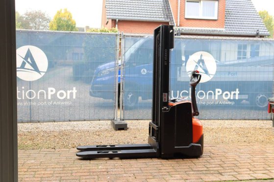 Stacker Toyota SWE120 Electric 1200kg 2.9m 2018 SWE120 2018 2 image 16