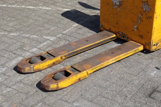 Heavy machinery product image - Image 10 of 15