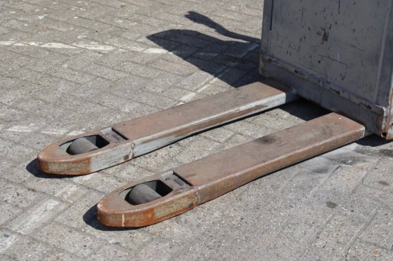 Heavy machinery product image - Image 10 of 15