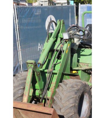 Articulated loader Striegel 190DYA Diesel 23.2kW 2005 Striegel 190DYA 2005 2 Wheel Loaders image 10