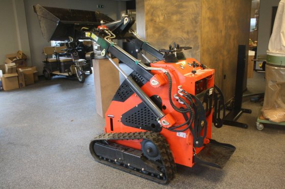 Skid steer loader LH LRT360 Petrol 13hp 2025 New LH LRT360 2025 1 image 10