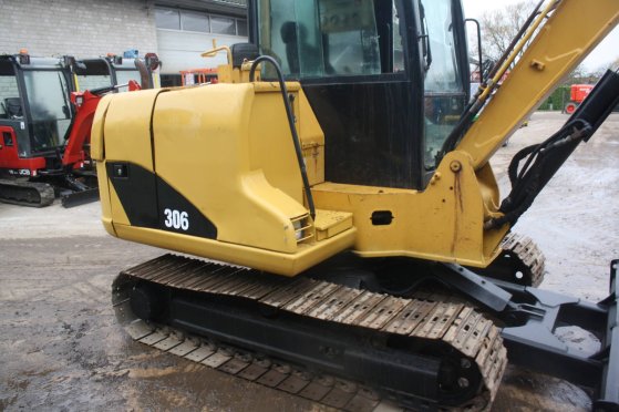 Crawler excavator Caterpillar 306 Diesel 40.5kW 2011 21 2011 2 Crawler Excavators image 10