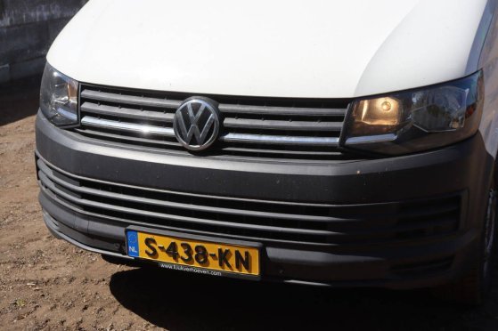 Volkswagen Kombi Diesel 150hp Van 2019 Volkswagen Kombi 2019 2 Closed vans image 10