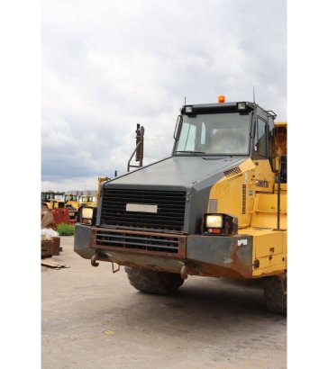Dumper Komatsu HM400-2 Diesel 2008 HM400-2 2008 2 Dump Truck image 10