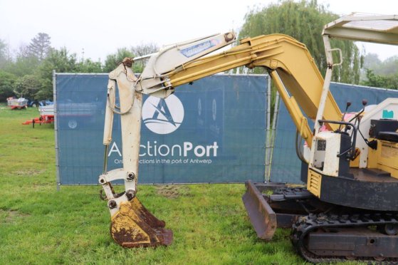 Yanmar B3 Diesel crawler excavator B3 2 image 10